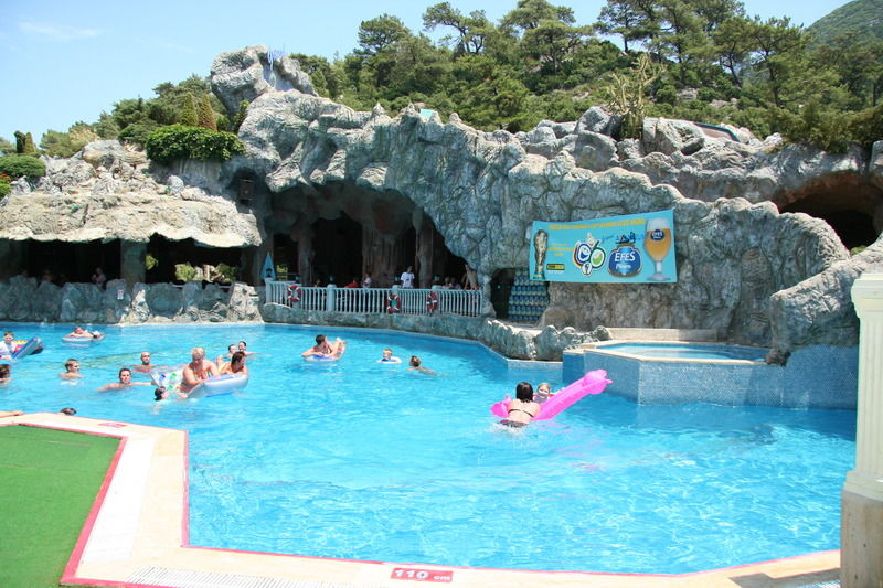 Grand Aquarium Apart Ичмелер Экстерьер фото
