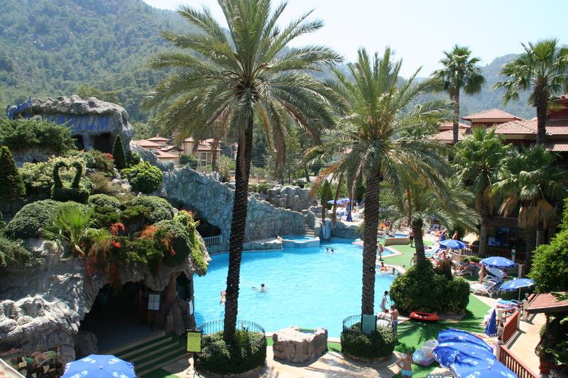 Grand Aquarium Apart Ичмелер Экстерьер фото